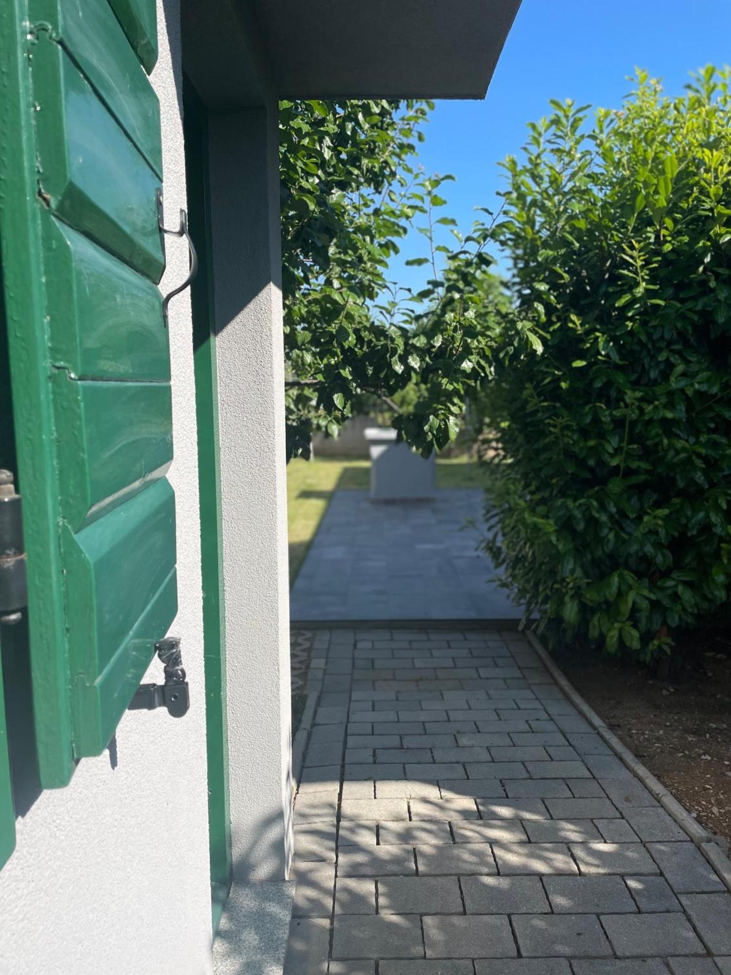 Villa Duje Trilj Luaran gambar