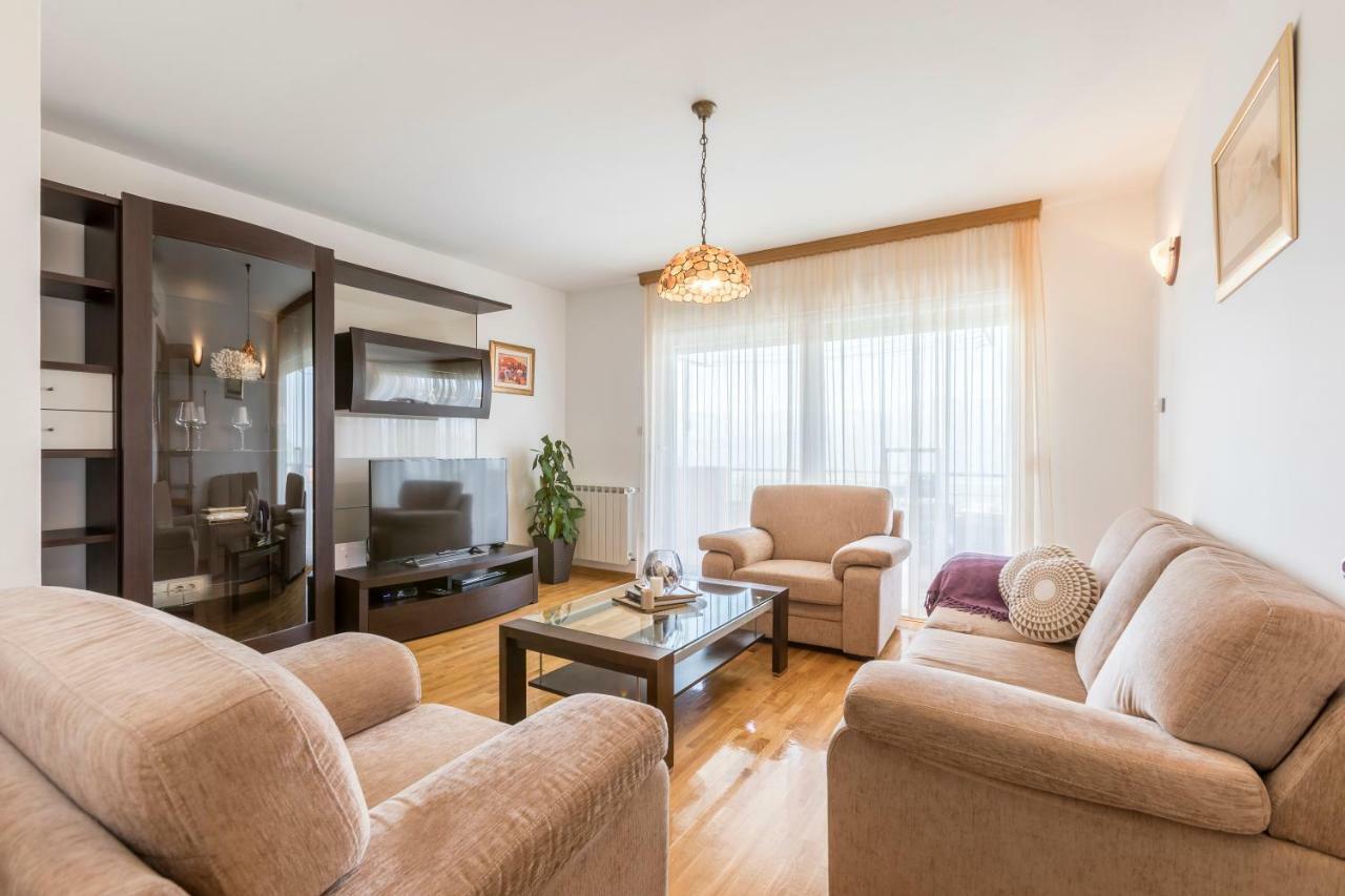 Villa Duje Trilj Luaran gambar
