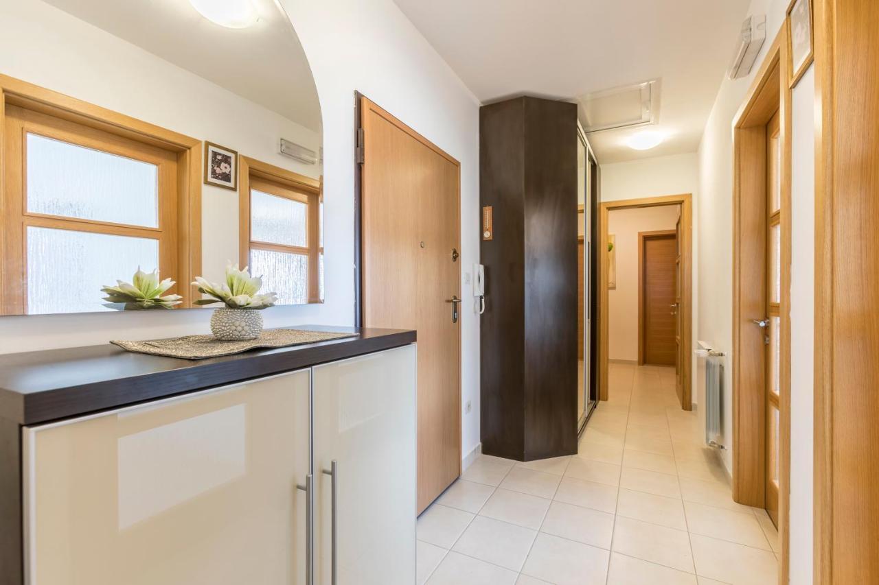 Villa Duje Trilj Luaran gambar